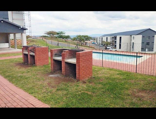 2 BEDROOM APARTMENT FOR SALE IN HAYFIELDS